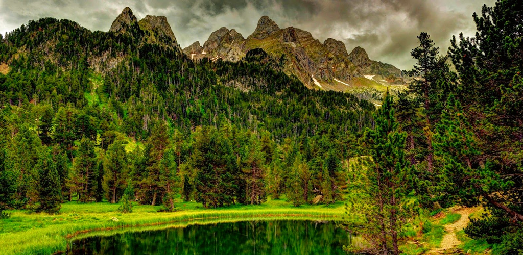 Piatra Craiului - Bucegi - Culoarul Rucăr-Bran